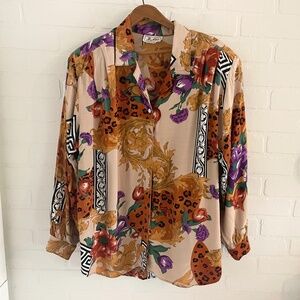 Insanely good Vintage Blouse Mixed print Floral Scarf Animal Mobwife Sz 20